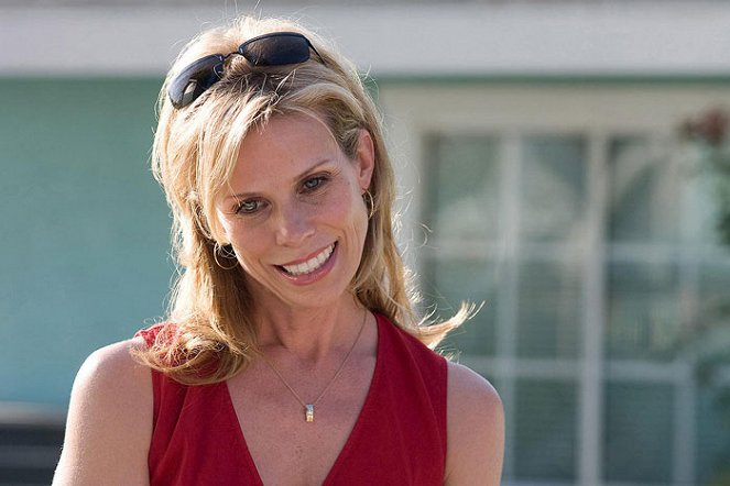 Henry Poole Is Here - Photos - Cheryl Hines