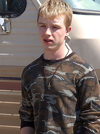 The Riches - Photos - Noel Fisher