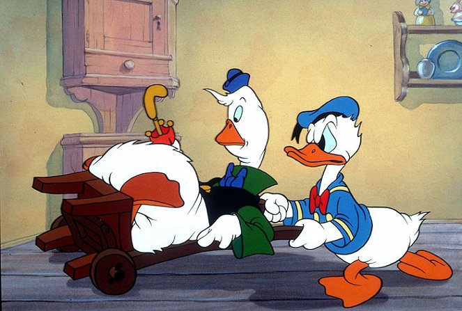 Donald Duck and his Companions - Z filmu