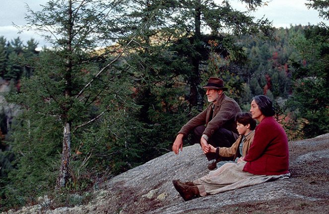 Pequeño Cherokee - De la película - James Cromwell, Joseph Ashton, Tantoo Cardinal