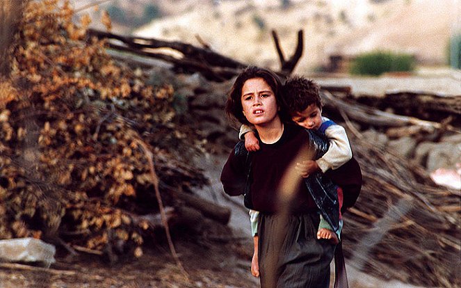 As Tartarugas Também Voam - Do filme - Avaz Latif