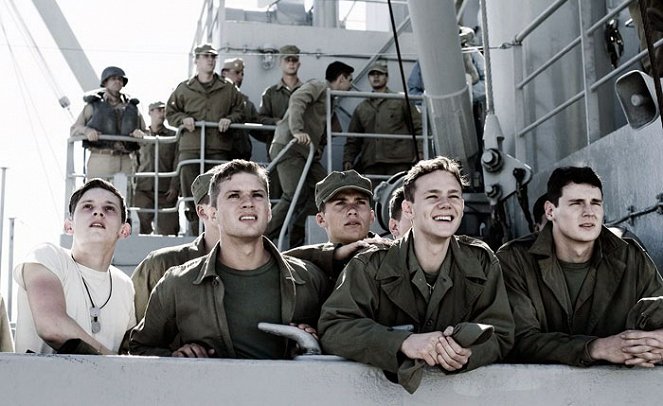 Flags of Our Fathers - Photos - Jamie Bell, Ryan Phillippe, Scott Eastwood, Joseph Cross