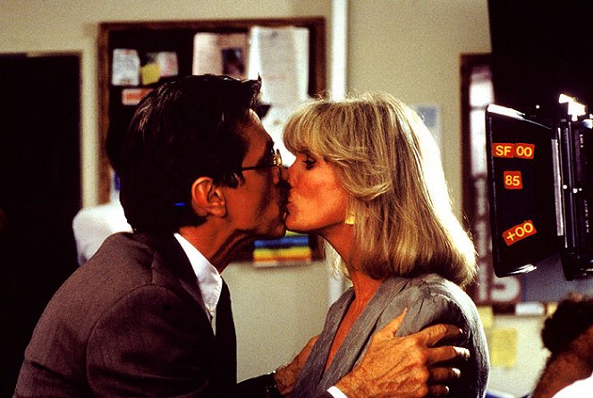She'll Take Romance - Do filme - Linda Evans