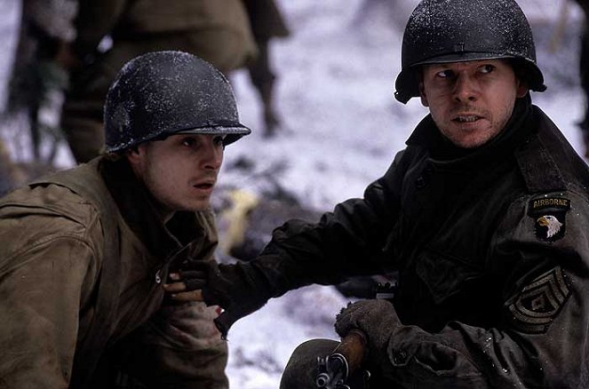 Kompania braci - Bastogne - Z filmu - Shane Taylor, Donnie Wahlberg