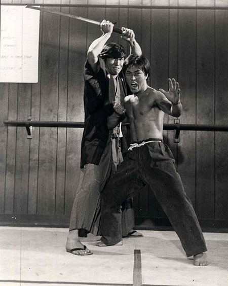 Bruce Lee lucha desde la tumba - De la película