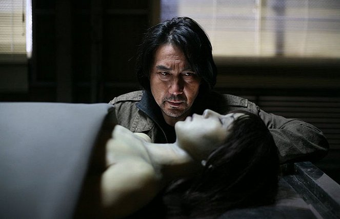 Crímenes oscuros - De la película - Kōji Yakusho