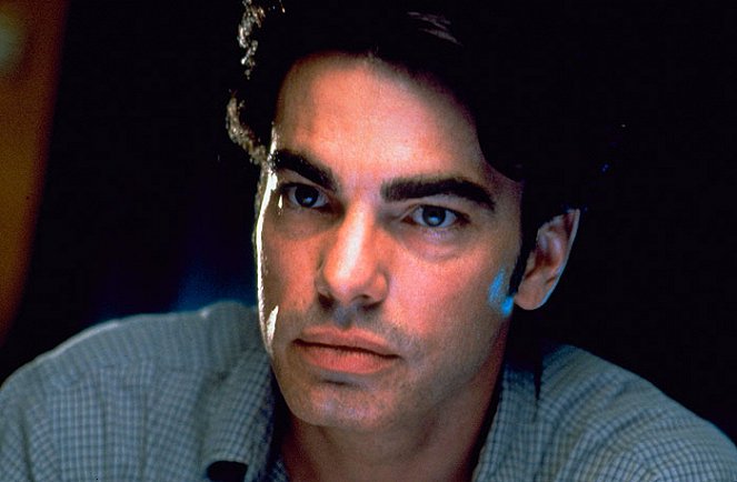 The Underneath - Photos - Peter Gallagher