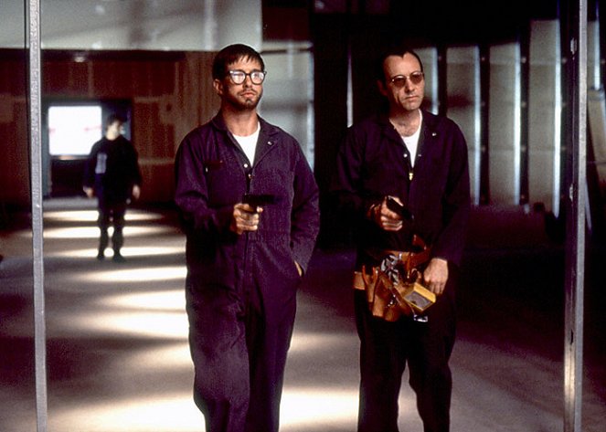 The Usual Suspects - Van film - Stephen Baldwin, Kevin Spacey