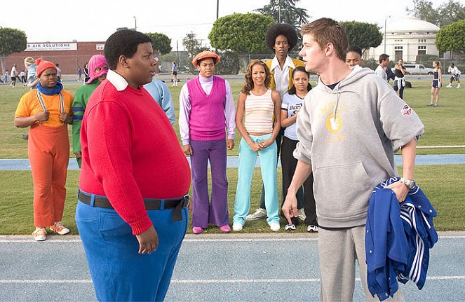 Tučný Albert - Z filmu - Jermaine Williams, Kenan Thompson, Shedrack Anderson III, Dania Ramirez, Kyla Pratt