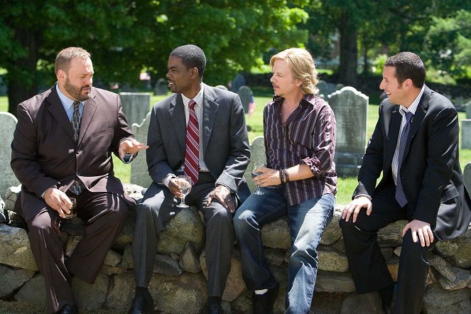 Copains pour toujours - Film - Kevin James, Chris Rock, David Spade, Adam Sandler