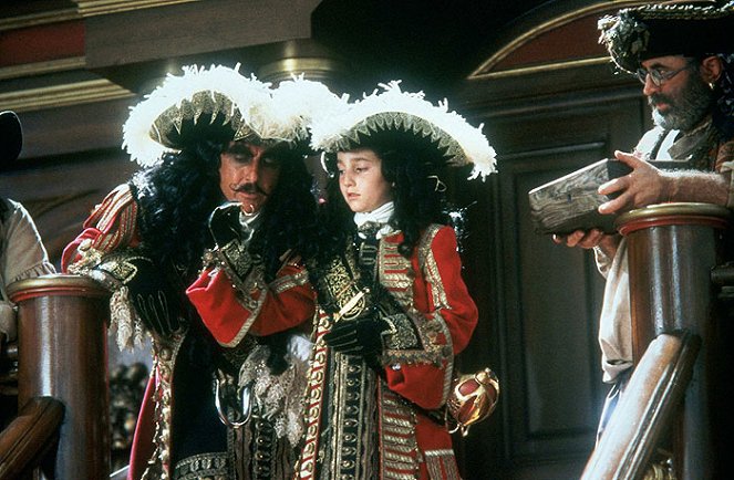 Hook (El capitán Garfio) - De la película - Dustin Hoffman, Charlie Korsmo, Bob Hoskins