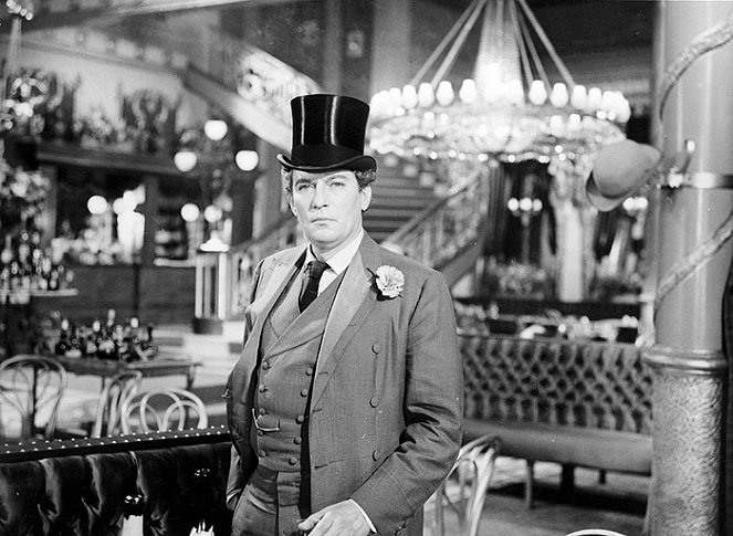 Oscar Wilde tárgyalásai - Filmfotók - Peter Finch