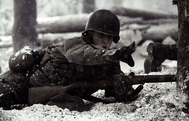 Taistelutoverit - Bastogne - Kuvat elokuvasta - Robin Laing