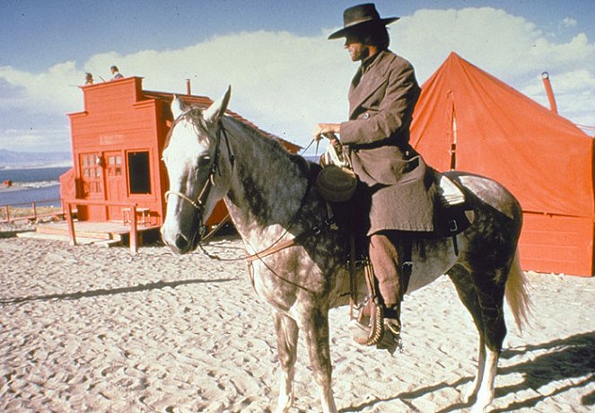 L'Homme des hautes plaines - Film - Clint Eastwood