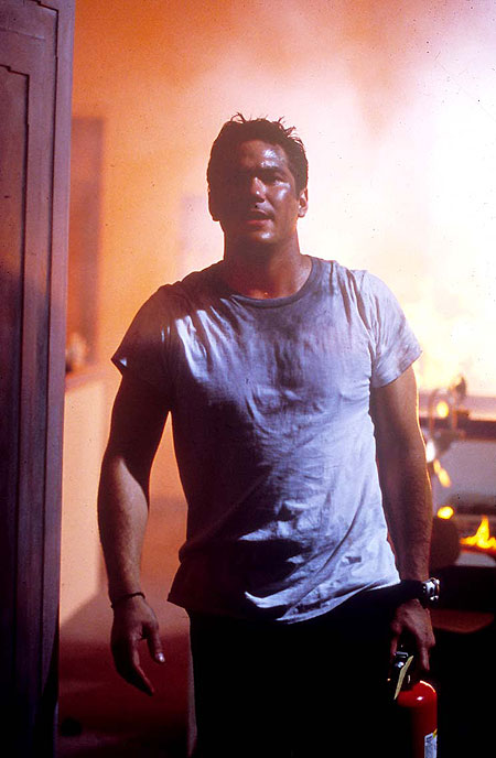 Firetrap - Van film - Dean Cain