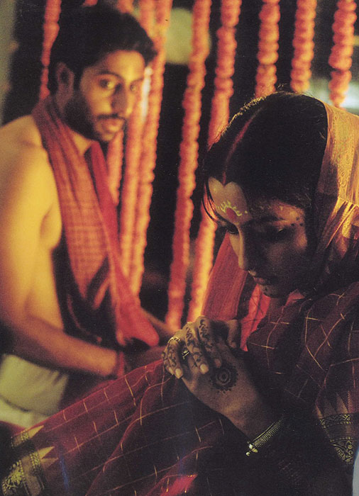 Antarmahal: Views of the Inner Chamber - Filmfotók - Abhishek Bachchan, Raima Sen