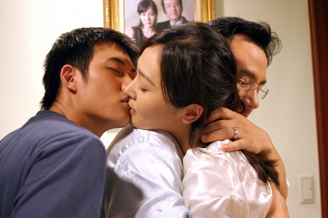 Hierro 3 - De la película - Hee Jae, Seung-yeon Lee