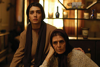 Ma hameh khoubim - De la película - Leyla Zareh
