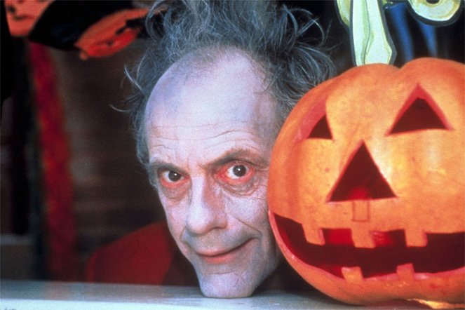 Soha többé Halloweent! - Filmfotók - Christopher Lloyd