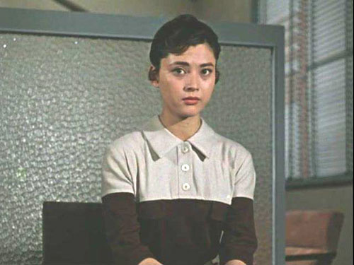 Akibiyori - Van film - Mariko Okada