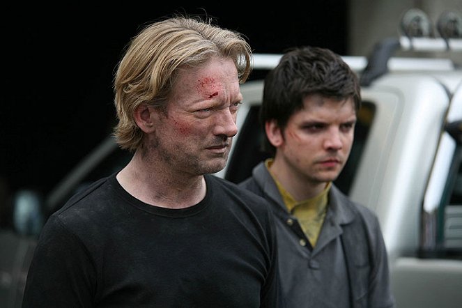 Pravěk útočí - Z filmu - Douglas Henshall, Andrew Lee Potts