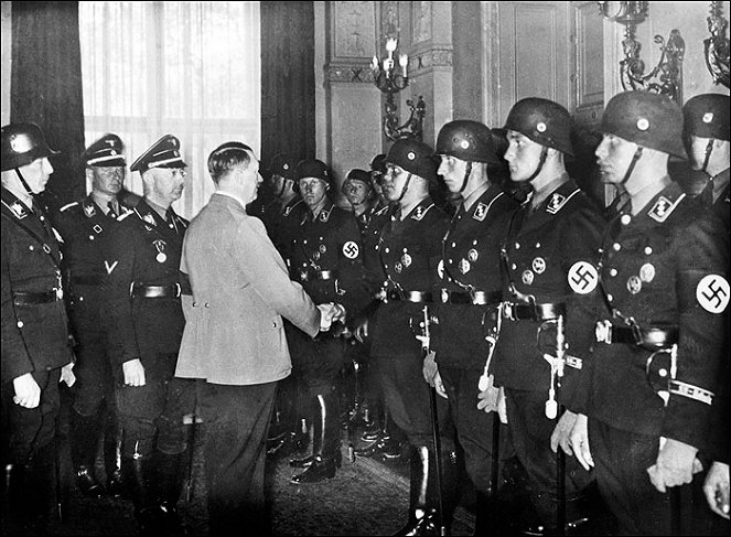 Hitlerovi bodyguardi - Z filmu - Heinrich Himmler, Adolf Hitler