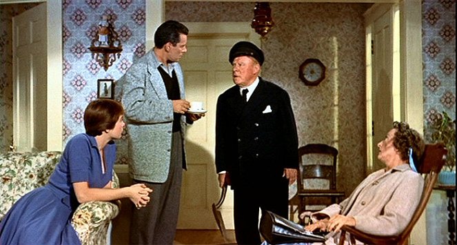 The Trouble with Harry - Photos - Shirley MacLaine, John Forsythe, Edmund Gwenn, Mildred Natwick