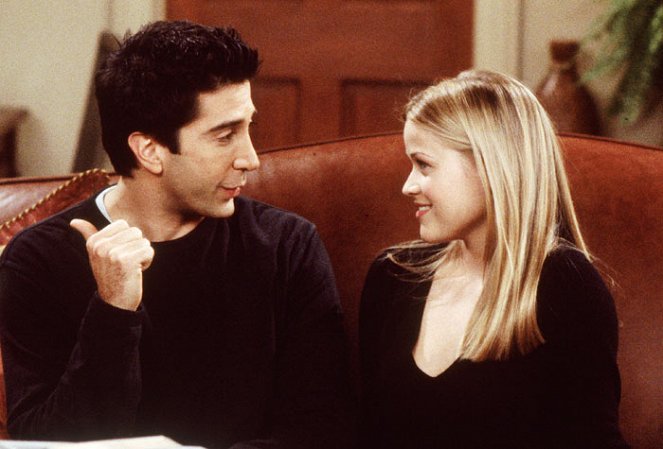 Friends - Season 6 - The One Where Chandler Can't Cry - Photos - David Schwimmer, Reese Witherspoon