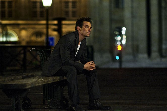 Desde París con amor - De la película - Jonathan Rhys Meyers