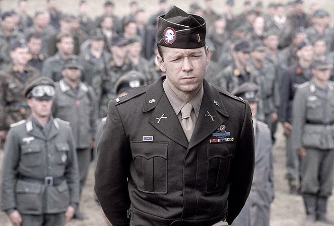 Band of Brothers - Points - Photos - Donnie Wahlberg
