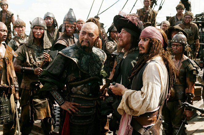 Pirates of the Caribbean - Am Ende der Welt - Filmfotos - Yun-fat Chow, Geoffrey Rush, Johnny Depp