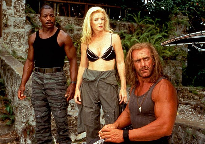 Shadow Warriors - Attack on Devil's Island - Filmfotos - Carl Weathers, Shannon Tweed, Hulk Hogan