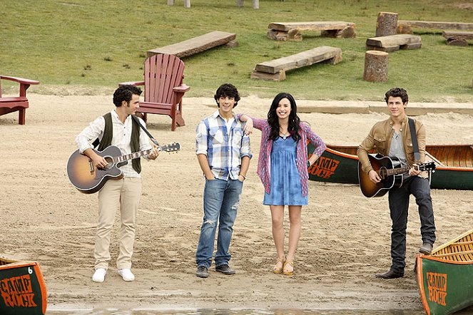 Camp Rock 2: Velký koncert - Promo - Kevin Jonas, Joe Jonas, Demi Lovato, Nick Jonas