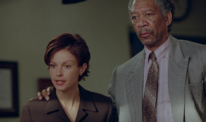 Crimes et pouvoir - Film - Ashley Judd, Morgan Freeman