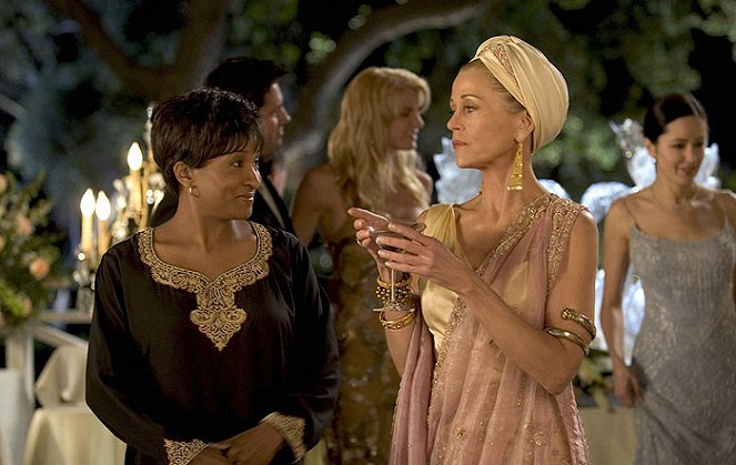 Monster-in-Law - Photos - Wanda Sykes, Jane Fonda