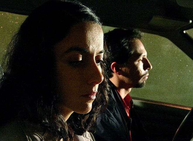 Modrá oční víčka - Z filmu - Cecilia Suárez, Enrique Arreola