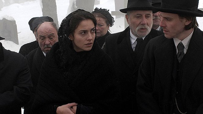 Hlídač č. 47 - Z filmu - Lucia Siposová, Ján Sedal, Václav Jiráček
