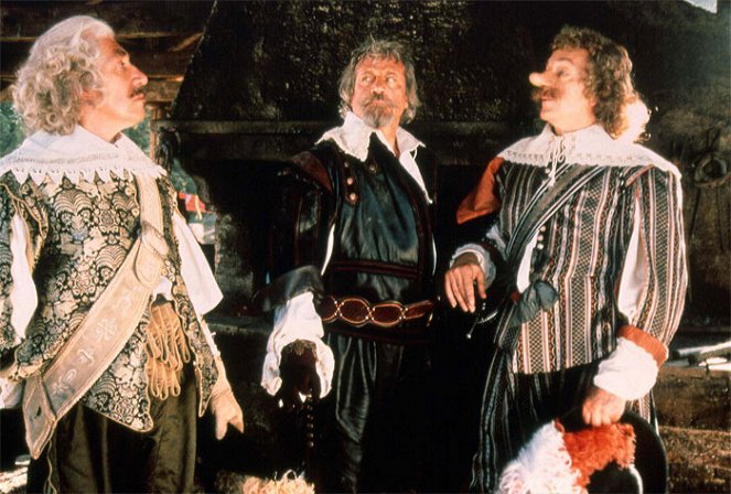 The Return of the Musketeers - Filmfotók - Frank Finlay, Oliver Reed
