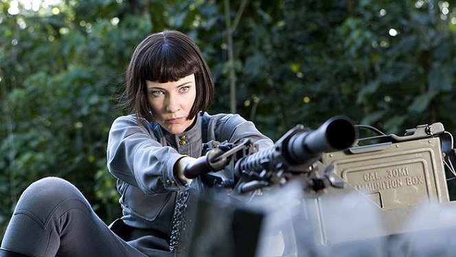 Indiana Jones and the Kingdom of the Crystal Skull - Van film - Cate Blanchett