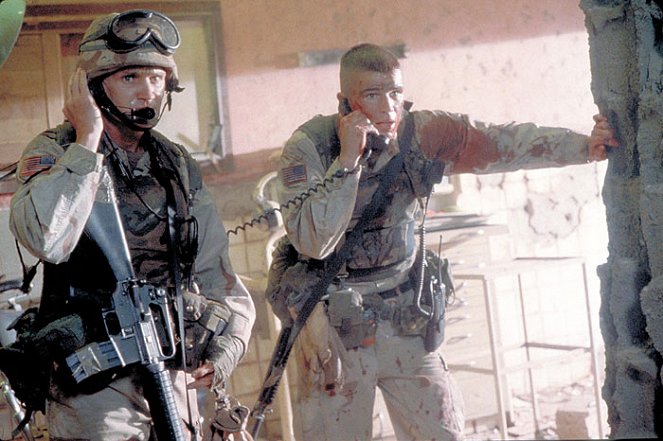 Black Hawk Down - Photos - Gregory Sporleder, Josh Hartnett
