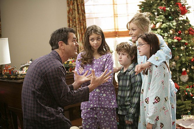Współczesna rodzina - Święta odwołane - Z filmu - Ty Burrell, Sarah Hyland, Nolan Gould, Julie Bowen, Ariel Winter