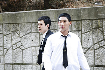 Pokryeok sseokeul - Z filmu - Kyeong-ho Jeong, Tae-seong Lee