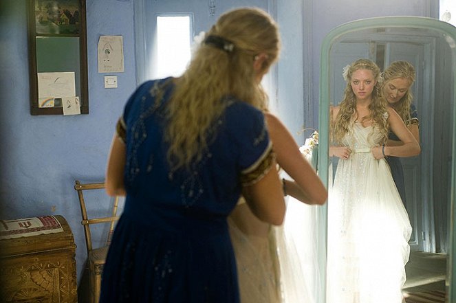Mamma Mia! - Filmfotos - Amanda Seyfried, Meryl Streep