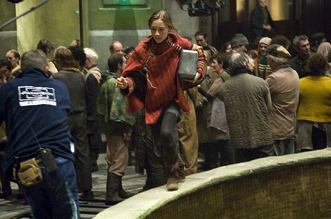 Město Ember - Z natáčení - Saoirse Ronan