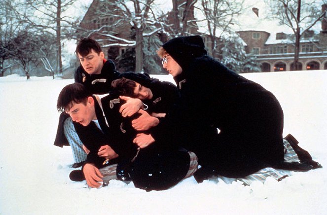 Dead Poets Society - Photos - Ethan Hawke, Gale Hansen, Josh Charles