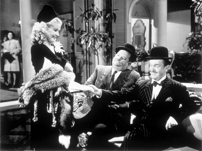 Laurel et Hardy toréadors - Film - Oliver Hardy, Stan Laurel