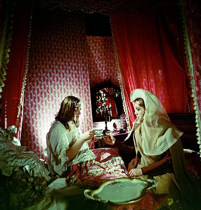 Die Prinzessin auf der Erbs - Filmfotos - Irina Malysheva, Alisa Freyndlikh
