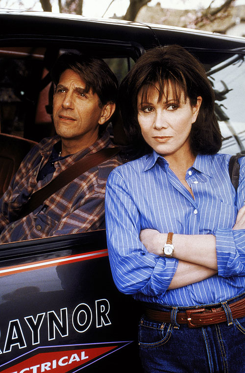 A Murder On Shadow Mountain - Photos - Peter Coyote, Michele Lee