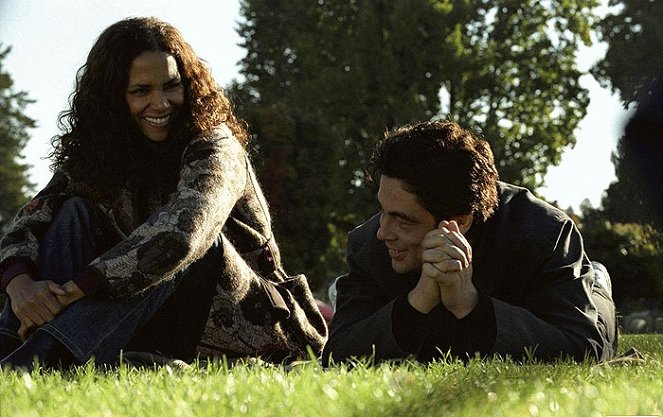 Eine neue Chance - Filmfotos - Halle Berry, Benicio Del Toro