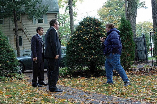 The Skeptic - Tournage - Tom Arnold, Tim Daly, Tennyson Bardwell